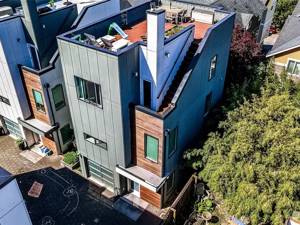 3809 Ashworth Avenue N, Seattle, WA 98103