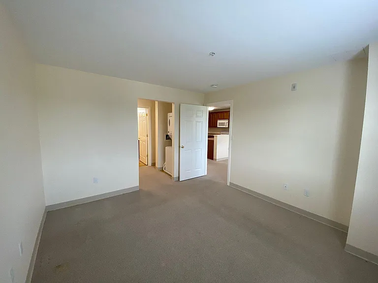 Shore Village Apartments - 55+ Senior Community — Photo 9