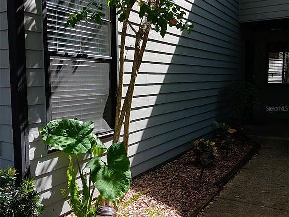 4th image of 4419 SW 20th Ln