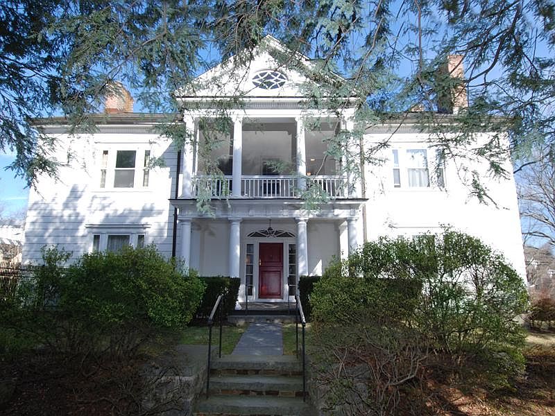 1899 Masterpiece Colonial