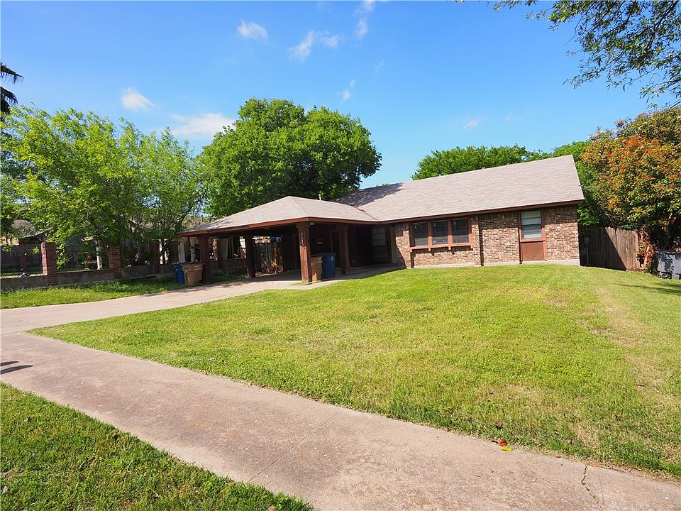 1st image of 9615 Point Vista Pl