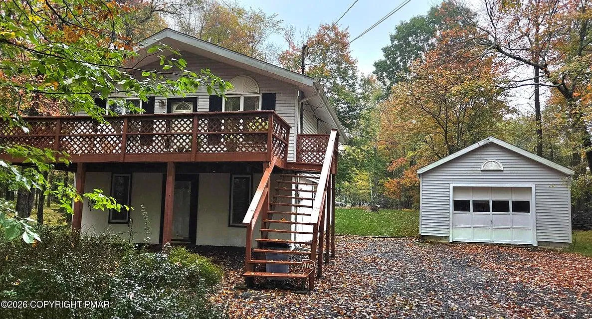 327 Stillwater Dr — Photo 1