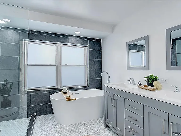3340 S Fairfax St — Photo 12