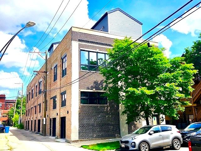 1st image of 2011 N Lawndale Ave #3