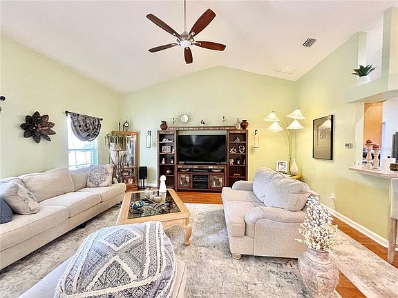 3rd image of 25336 SW 22nd Ave