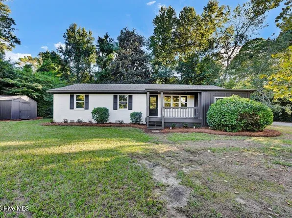 2128 Yaupon Drive, Wilmington, NC 28401