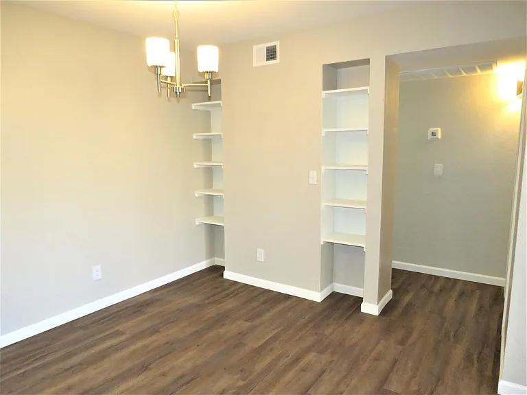 Shadowtree Apartment Homes — Photo 60