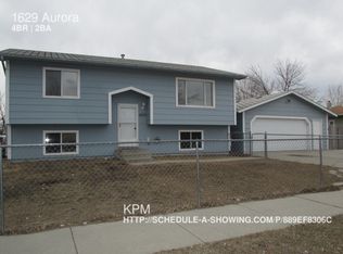 1629 Aurora Dr, Rapid City, SD 57703