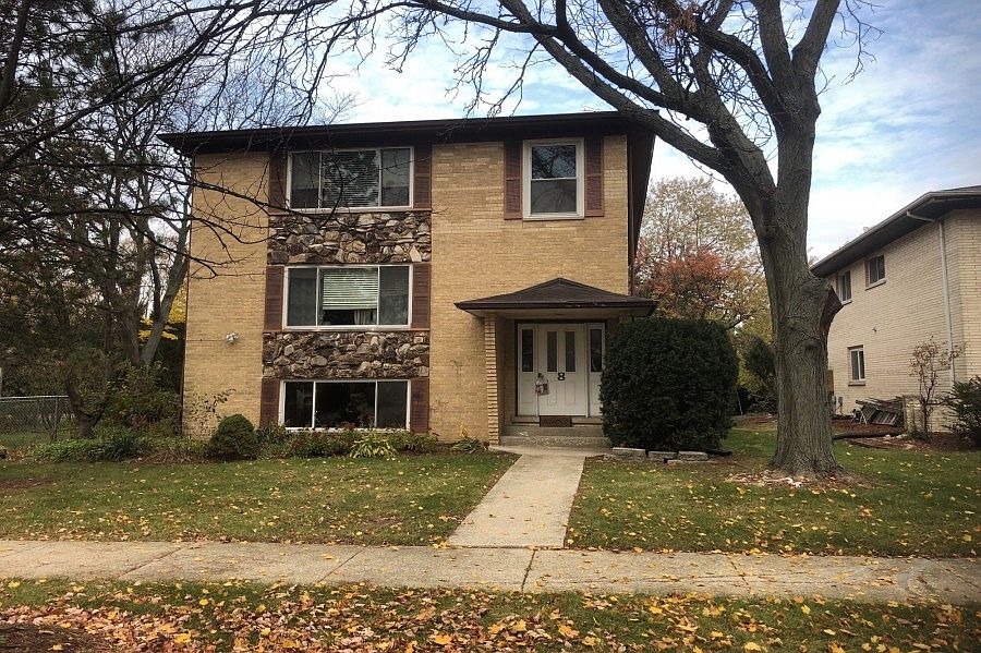 1st image of 8 James Dr