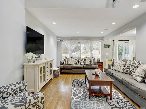 4th image of 28 Jennings Ln