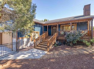 1239 E Alpinview Dr, Big Bear City, CA 92314