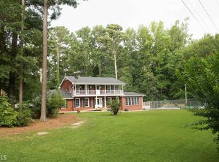 1030 New Hope Rd, Fayetteville, GA 30214