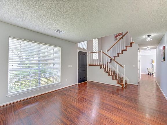 5th image of 4711 Kilmarnoch Way