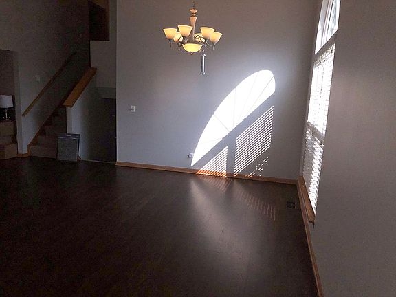 5th image of 1898 Steward Ln