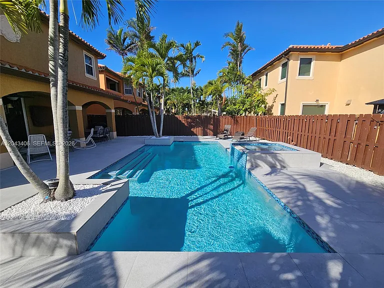 15561 SW 31st Ln — Photo 25