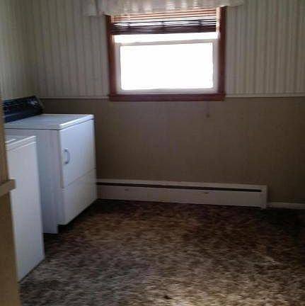 4th image of 709 Champagne Ave SW