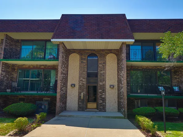 9134 S Pulaski Rd APT 2W, Oak Lawn, IL 60453