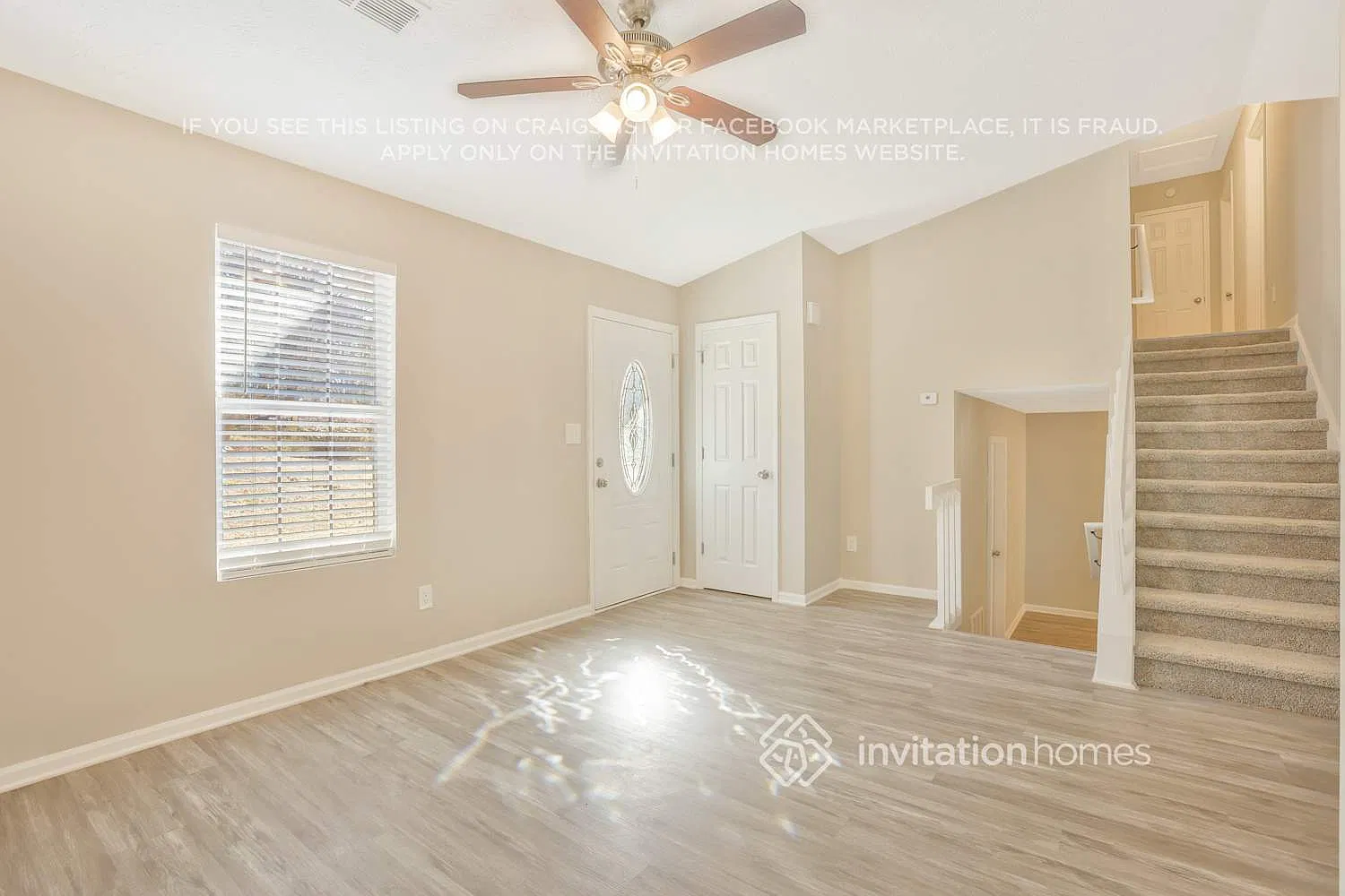 659 N Wood Path Dr Stone Mountain, GA 30083 — Photo 3