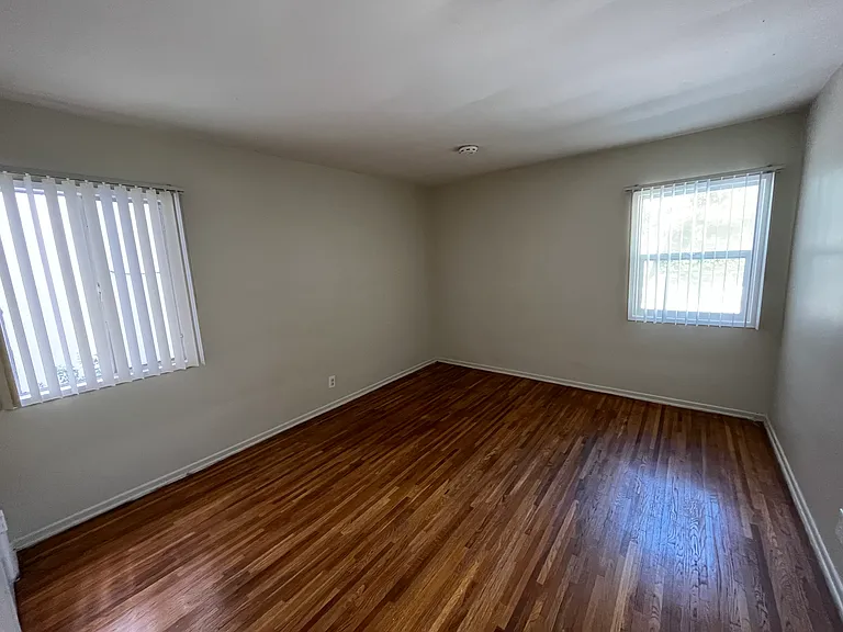 652 Veteran Ave — Photo 124