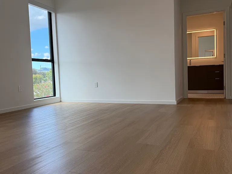 5119 Colfax Ave #303 — Photo 28