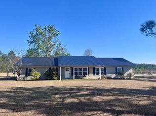 83 Edward Kirkland Rd, Hazlehurst, GA 31539