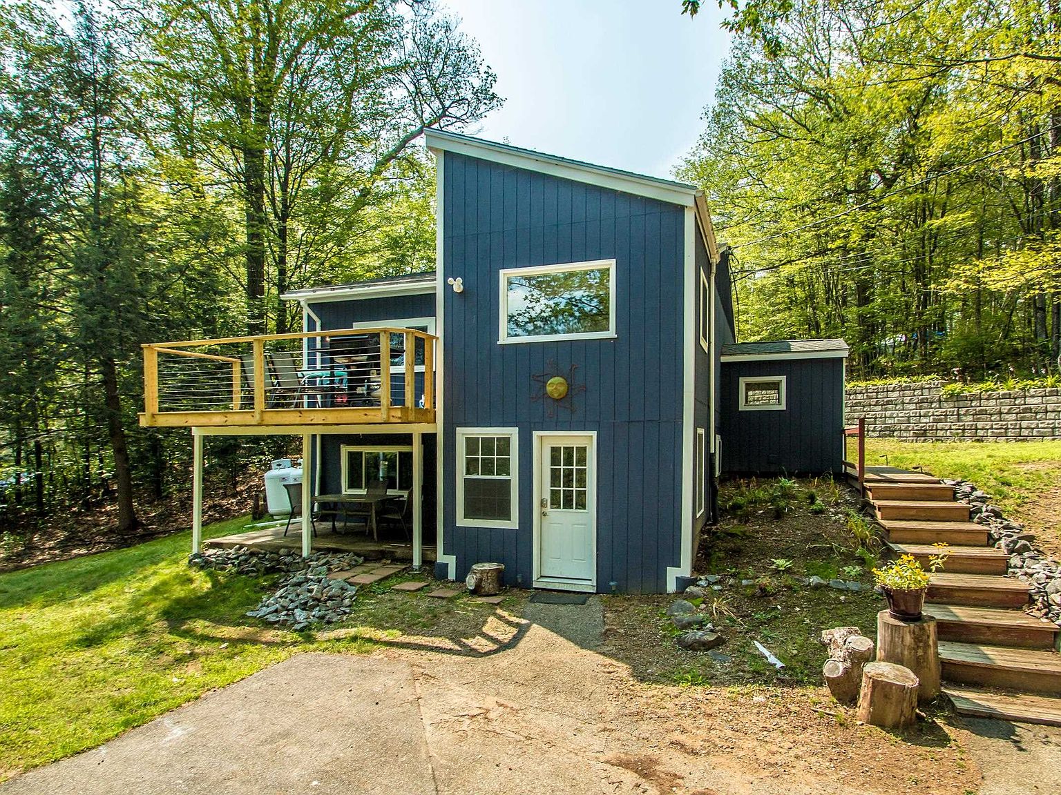 121 Duprey Road, North Conway, NH 03860 | Zillow