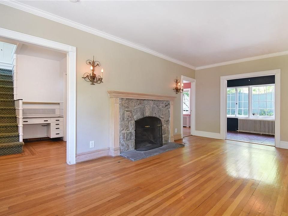 1st image of 100 Summit Drive