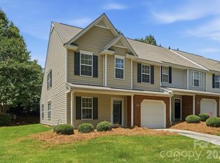 1358 Walnut Hill Dr, Rock Hill, SC 29732