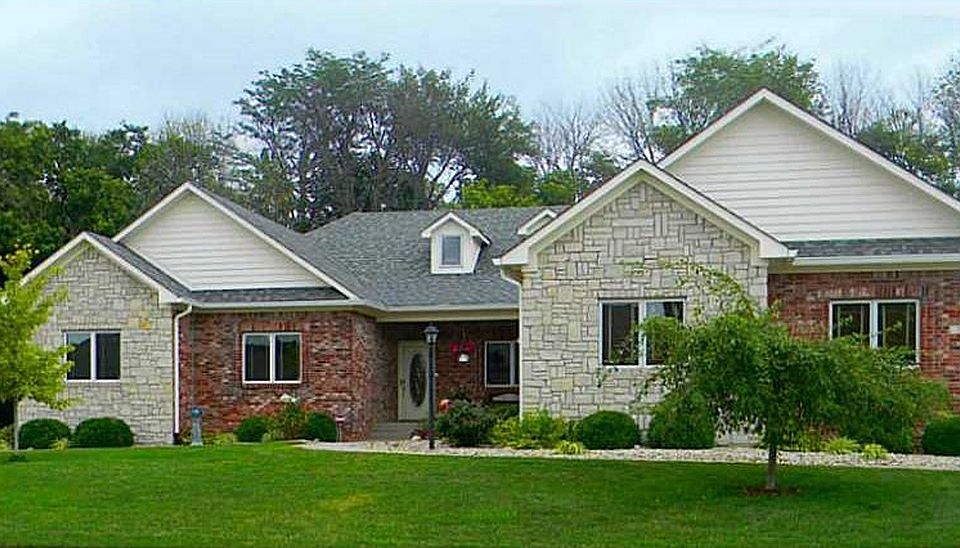 1st image of 7281 Rooses Dr