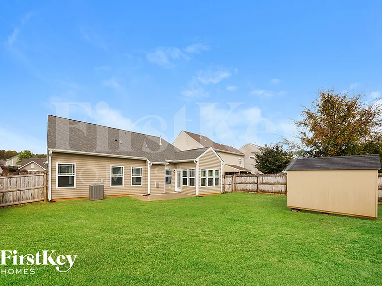 117 Saintsbury Pl — Photo 15