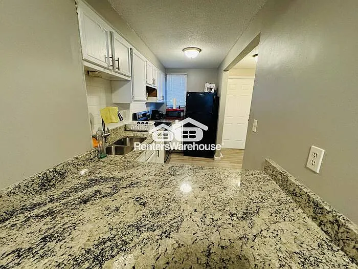 1611 Glenwood Ave #2 — Photo 4