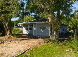 1455 25th Ct SW, Vero Beach, FL 32962