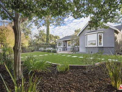 11700 Huston St, Valley Village, CA, 91607