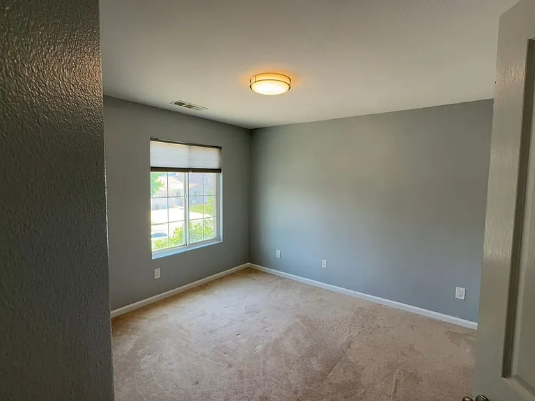 5812 W Perez Ave — Photo 17