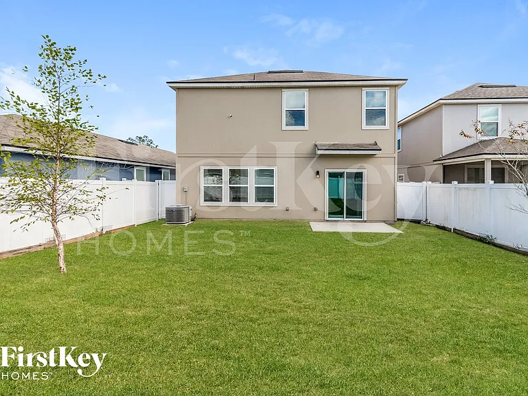 8369 Cape Fox Dr — Photo 15