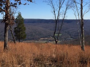 9 Jackson Point Rd #9, Sewanee, TN 37375