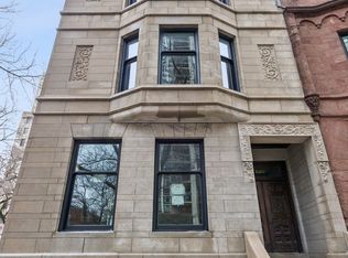 1300 N Ritchie Court, Chicago, IL 60610