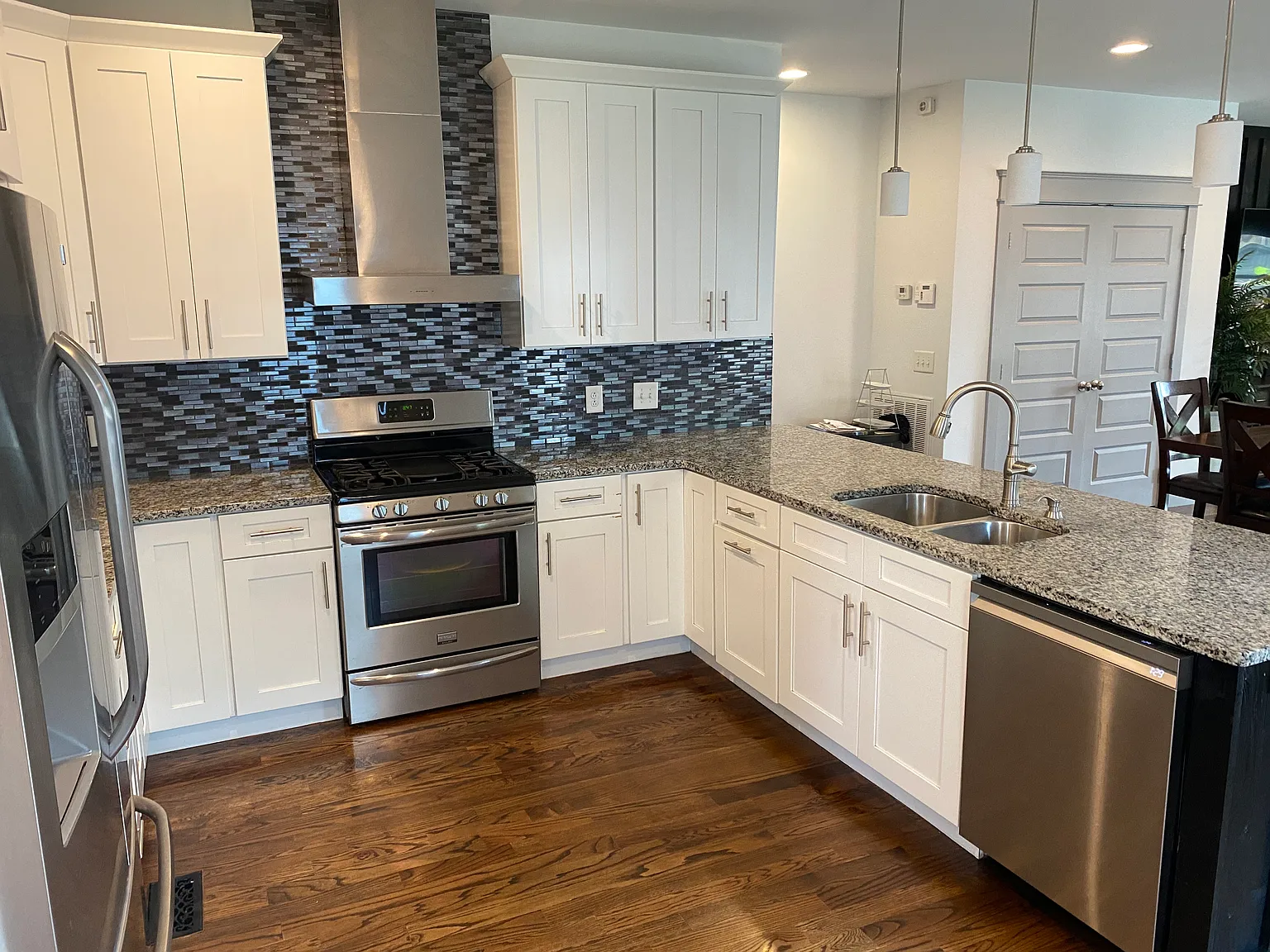 1708B Lischey Ave — Photo 4