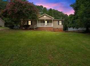 1600 Winding Way, Taylors, SC 29687