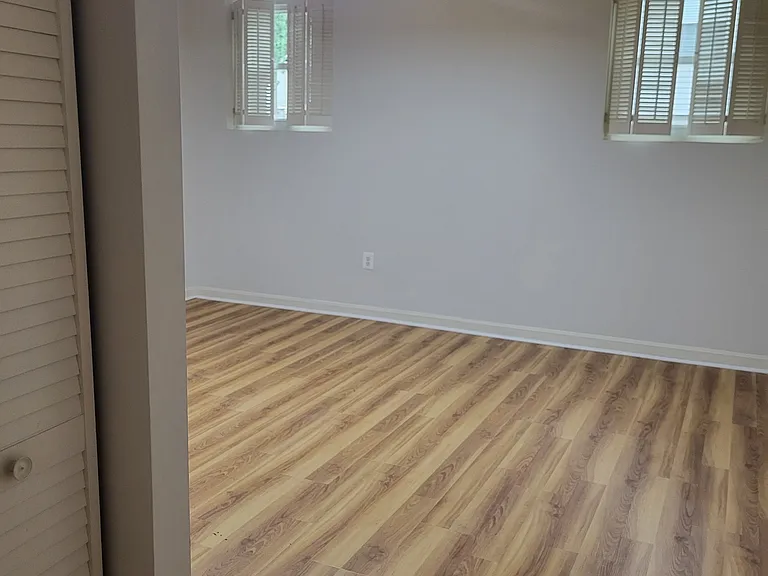 downstairs bedroom #4
