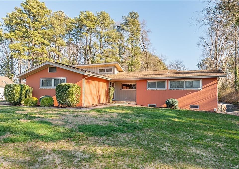 1st image of 8086 S Mayfield Ln