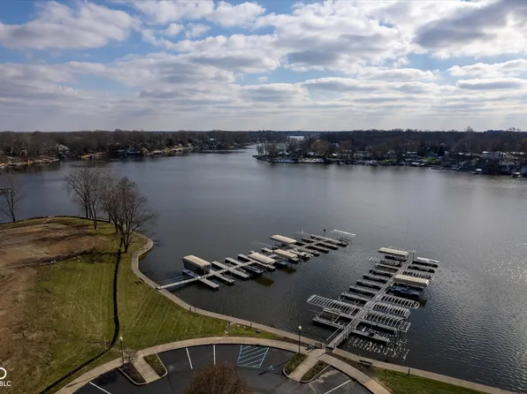 20971 Shoreline Ct APT 214, Noblesville, IN 46062