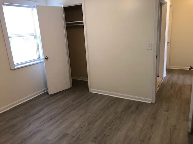 76 Cedar Dr #B — Photo 5