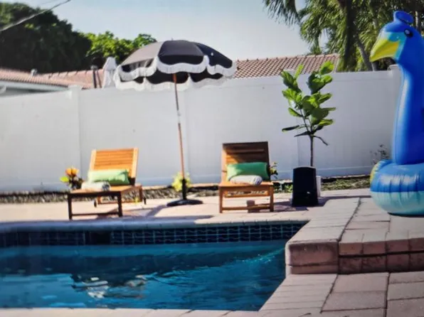 5700 NE 20th Ave, Fort Lauderdale, FL 33308