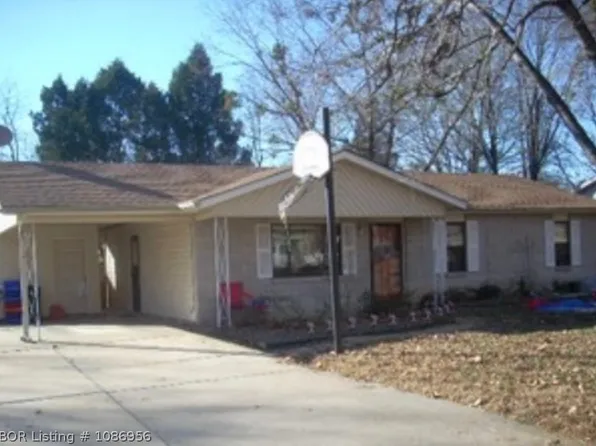 2304 Birch St, Van Buren, AR 72956