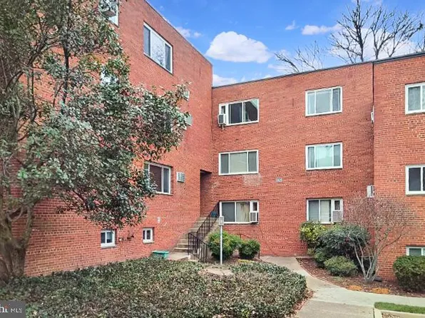 2129 19th St N APT 7, Arlington, VA 22201