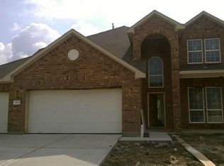 123 Persimmon Dr, Baytown, TX 77520