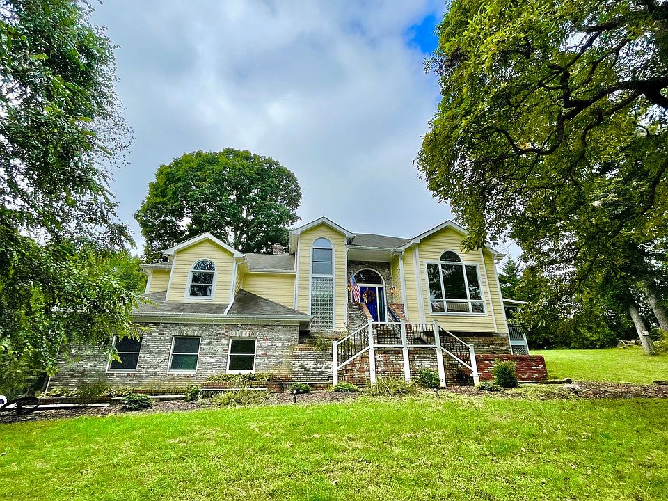 1st image of 1474 Freeman Dr