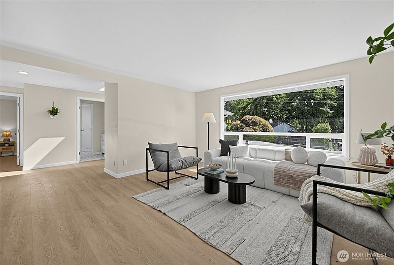 3rd image of 3820 S 178th Street