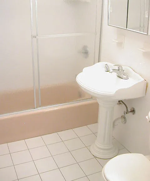 21 Lothrop St #1 — Photo 10